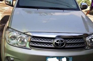 Toyota Fortuner 2010 G manual for sale 