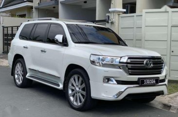 2017 Toyota Land Cruiser Dubai Version for sale