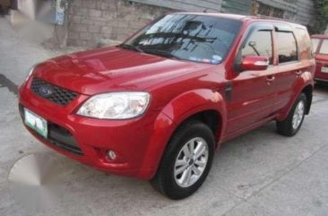 2010 Ford Escape XLT Red 4x2 2.5 liter EFI, automatic transmission