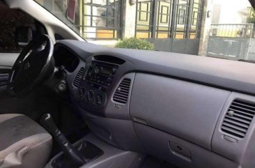 2011 Toyota Innova E for sale 
