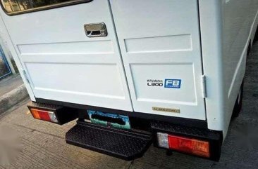 Mitsubishi L300 2010 for sale 