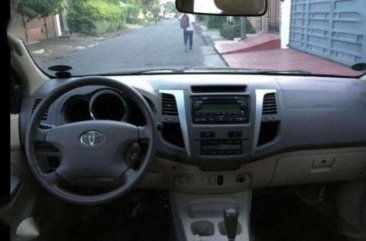 2012 TOYOTA Fortuner g matic diesel 2006 model