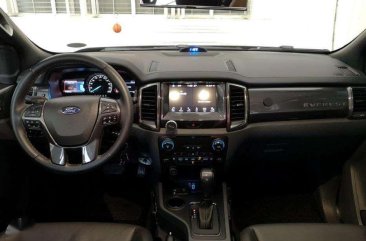 Ford Everest 2018 - Titanium FOR SALE