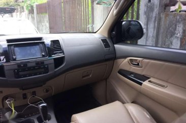 2012 TOYOTA Fortuner diesel automatic FOR SALE