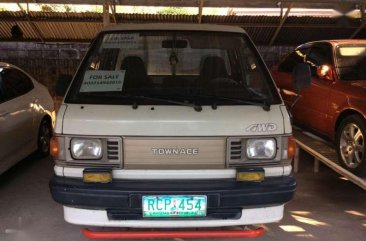 Toyota Townace dropside 4x4 diesel 1992model