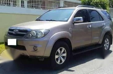 Toyota Fortuner 2007 G 4x2 AT for sale 