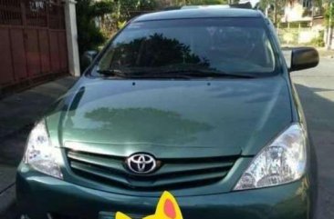 Toyota Innova e 2010 for sale 