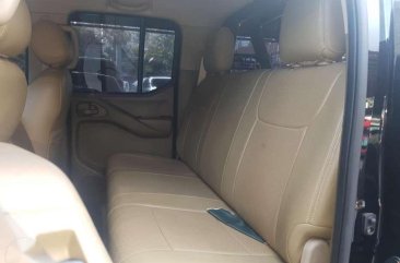 2014 Nissan Navara le 4x2 matic for sale