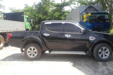 Mitsubishi Strada 4x4 2009 for sale