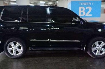 Selling Lexus LX 570 2013 Model.