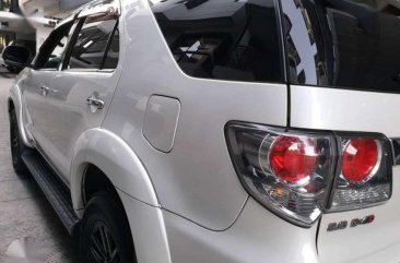 2014 Toyota Fortuner v 4x4 for sale 