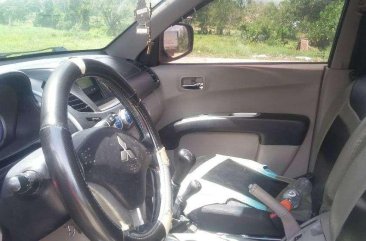 Mitsubishi Strada 4x4 2009 for sale