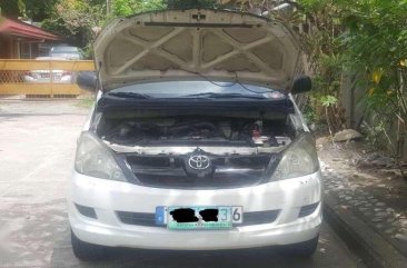 Toyota Innova J 2005 GAS MANUAL for sale