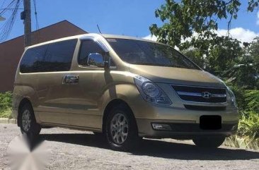 2012 Hyundai Starex GOLD for sale 