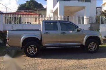 D-Max Isuzu Manual LS variant 4x2 2013