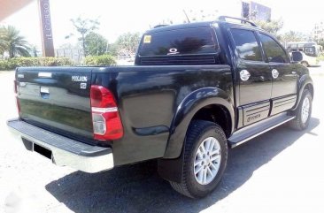 2O15 TOYOTA HILUX G Top 0f The Line 4x4 D4D 