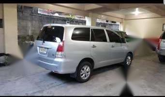 Toyota Innova E 2011 Automatic Transmission Owner Driven