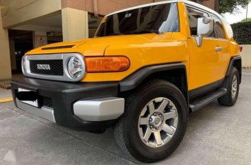 2017 Toyota FJ Cruiser AT 4x4 for sale 