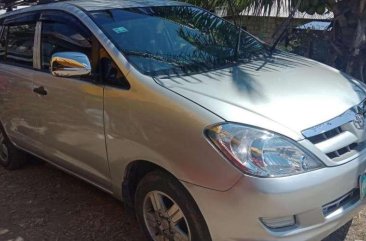 2014 Toyota Innova J for sale