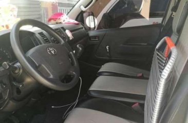 2016 TOYOTA Hiace commuter 3.0 manual  FOR SALE