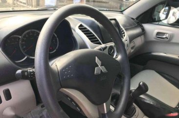 2011 Mitsubishi Strada for sale 