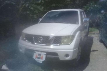 Rush rush Nissan Navara 2009 4x4 LE limited