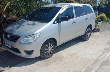 2014 Toyota Innova J for sale