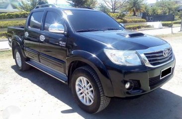 2O15 TOYOTA HILUX FOR SALE