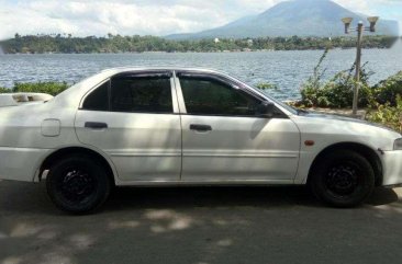 Mitsubishi Lancer pizza pie 1997 model