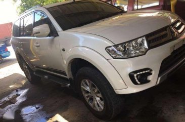 Rush for sale 2015 Mitsubishi Montero glx