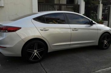 2017 HYUNAI ELANTRA FOR SALE