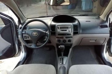 Toyota Vios 1.5 G 2004 matic (top of the line)