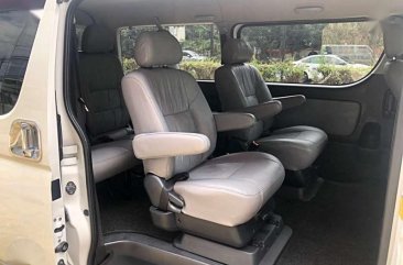 Toyota Hiace Super Grandia 2013 for sale