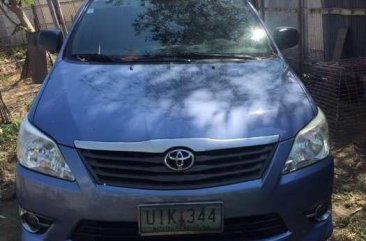 2012 Toyota Innova E for sale