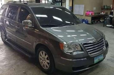 2010 Chrysler Town and Country for sale