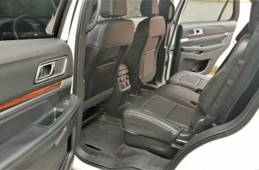 2017 Ford Explorer EcoBoost AT (4X4)