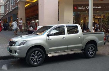 Toyota Hilux 2013 Manual E.Diesel With reverse cam