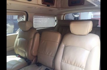 2011 Hyundai Grand Starex 2.5L AT (Limousine)