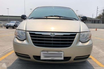 2006 Chrysler Town and Country for sale