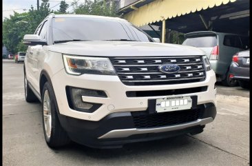 2017 Ford Explorer EcoBoost AT (4X4)