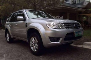 2009 Ford Escape 2.0 4x2 AT Silver Cold aircon