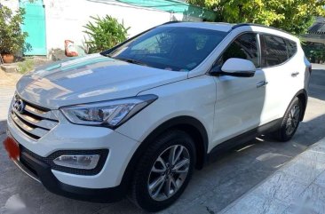 Hyundai Santa Fe 2014 22L 4X2 AT FOR SALE