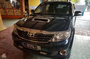 2013 Toyota Fortuner G MT DSL loaded and fresh