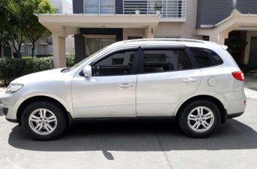 Hyundai Santa Fe 2011 4x2 Metallic Silver