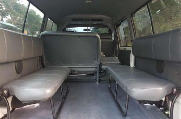 2011 Nissan Urvan shuttle for sale