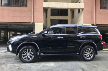 2017 Toyota Fortuner V AT casa maintained