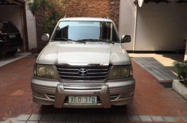 2003 Toyota Revo VX200 for sale