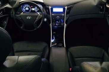 2011 Hyundai Sonata Theta II Premium Automatic 