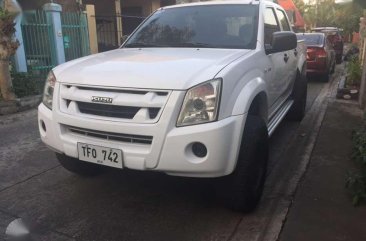 2012 Isuzu Dmax lx manual transmission