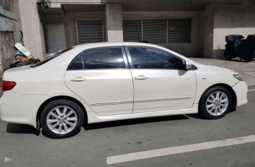 Toyota Altis 2010 1.6V A/T white pearl FOR SALE